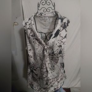 Beautiful Tahari top